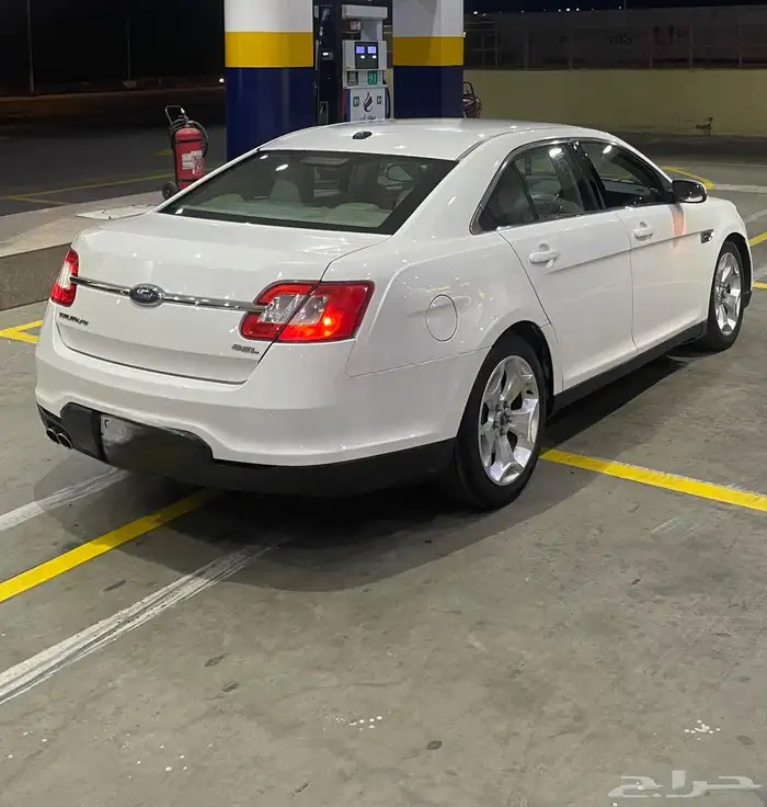 فورد تورس 2010 5