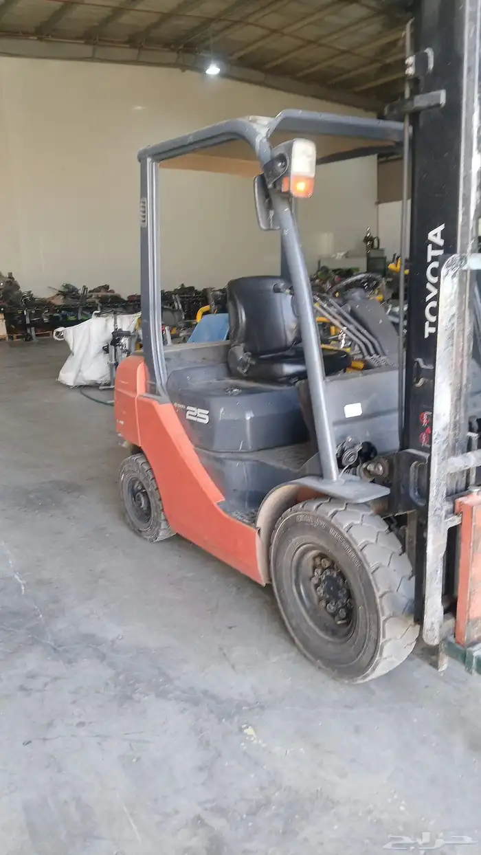 رافعه شوكيه فوركلفت سكينه كرينات للايجار الشهري وليومي 0