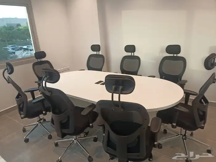 اختار مكتبك وابدأ يومك باحترافية 9