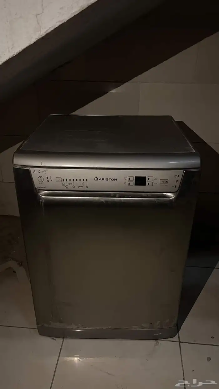 غسالة صحون اريستون 0