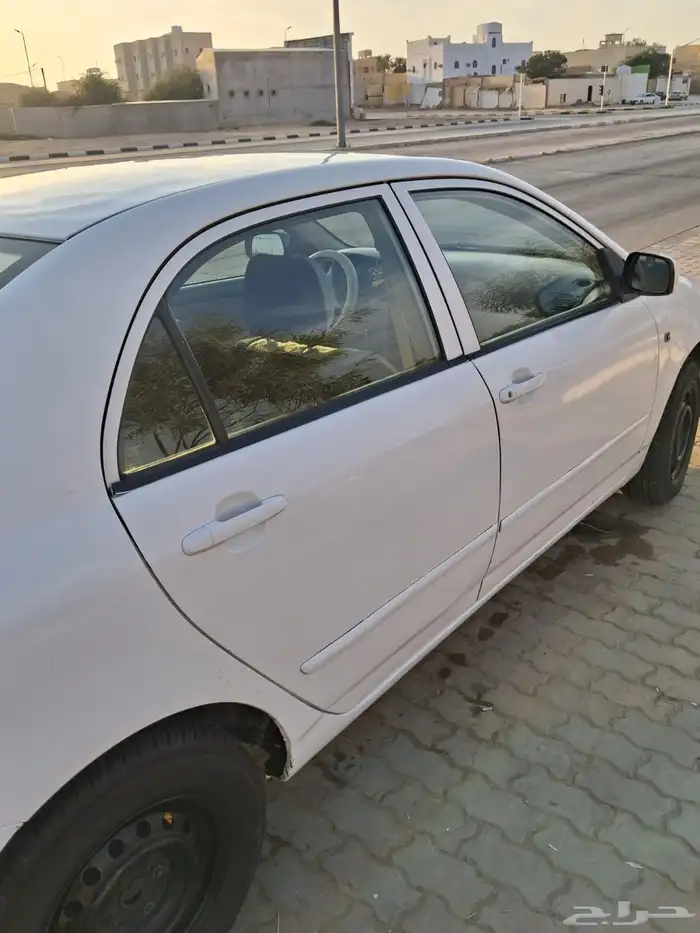 تويوتا كورولا 2003 جير عادي قزاز كهرباء ما تحتاج مصروف كل شي 4