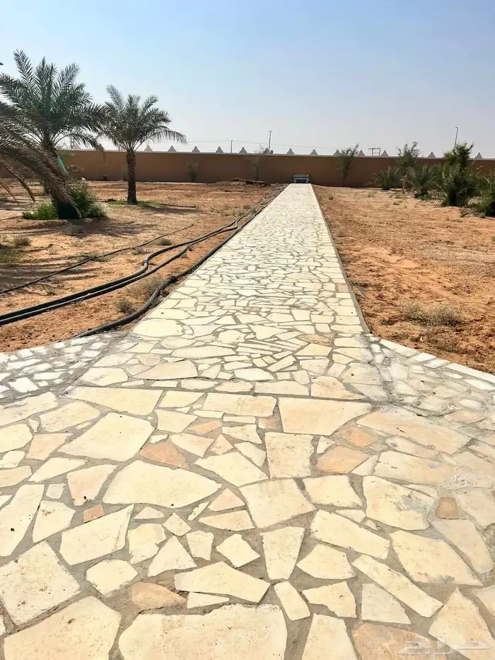 ارضيات تدبيش ممرات قنوات سيول ربراب وكلشي باعمال الحجر 5