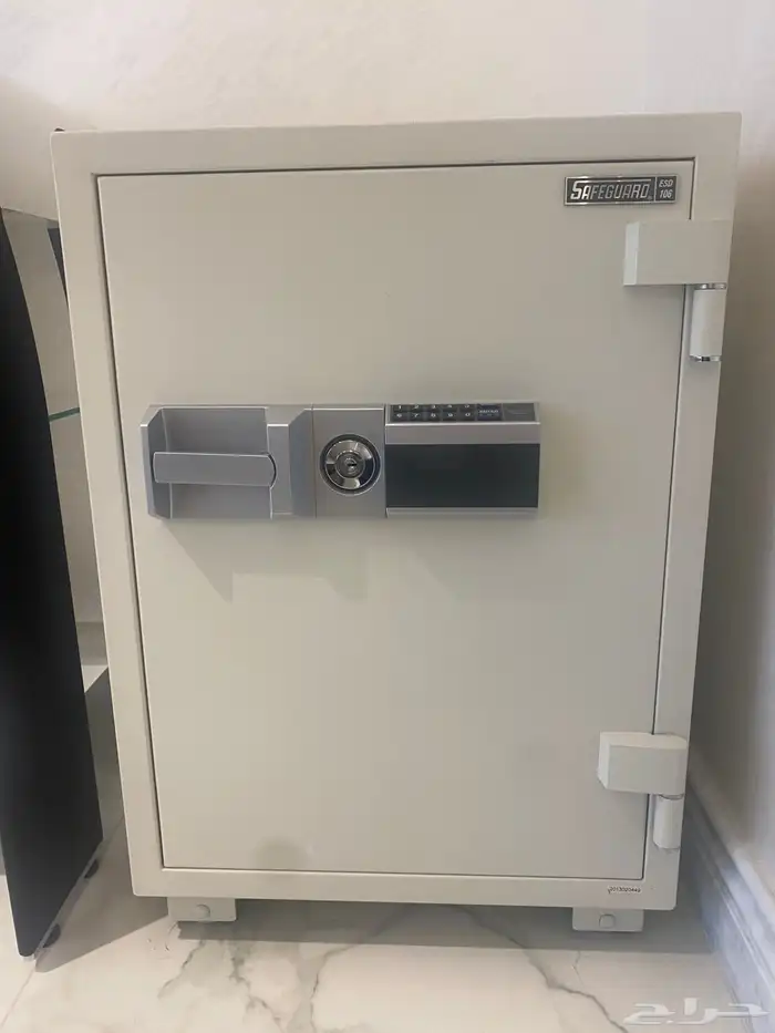 فتح ونسخ وبرمجة السيارة فك أبواب سيارات وشقق وخزنات تصليح ري 8