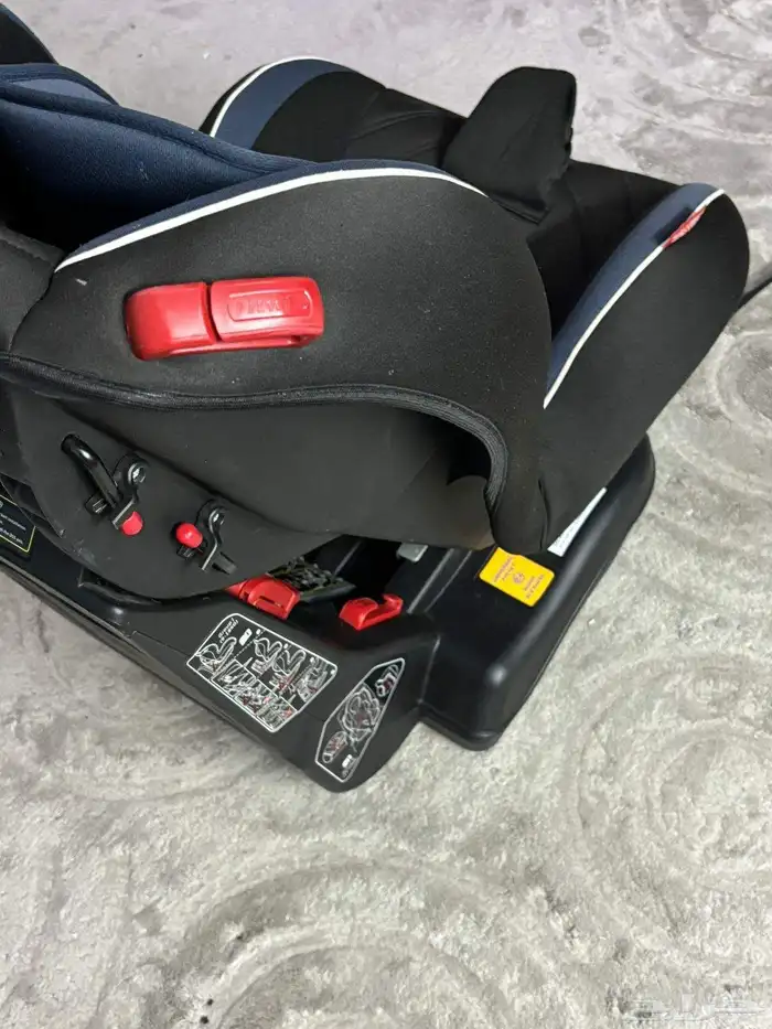 كرسى أطفال حق السيارة حاجة نظيفة جدا للبيع 3