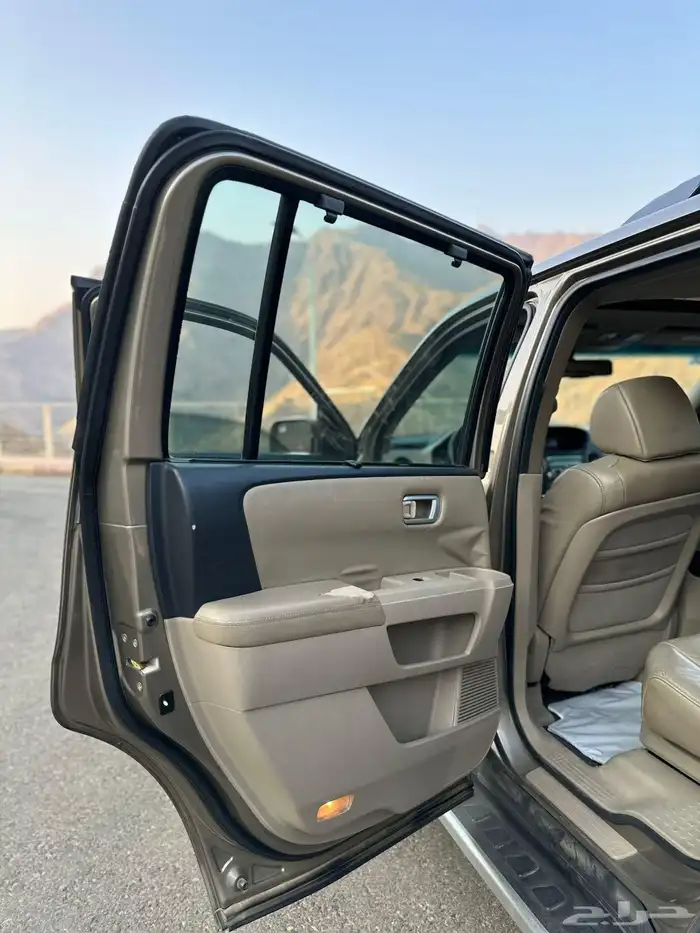 للبيع جيب هوندا بايلوت 2011 17