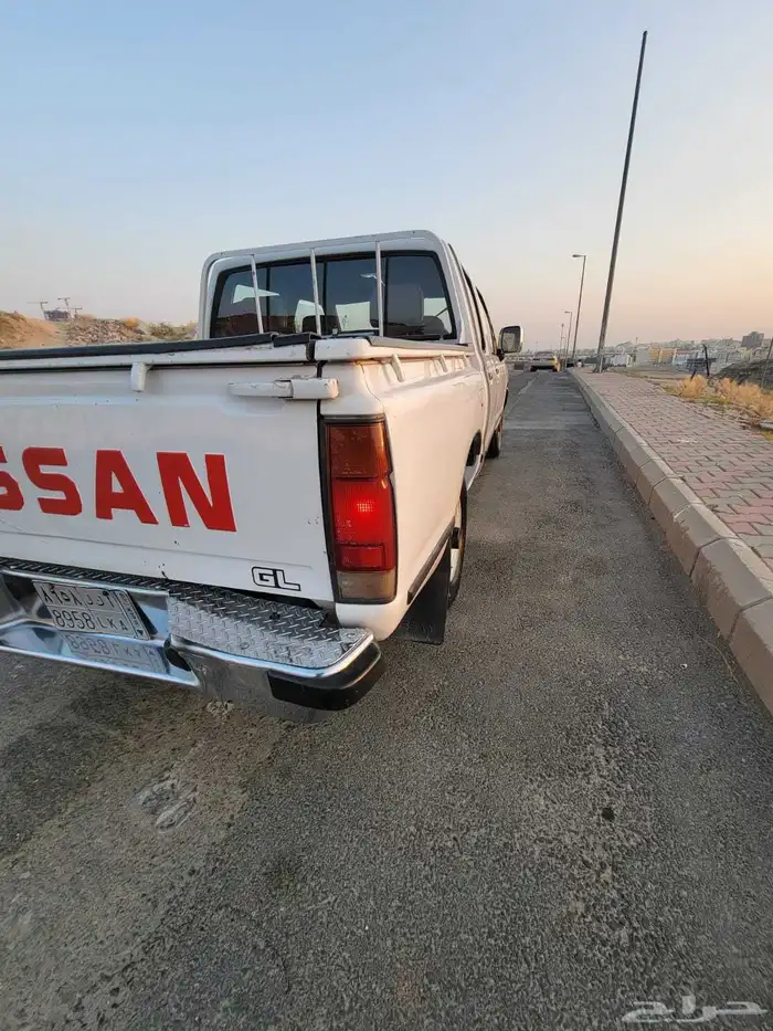 للإيجار السنوي والشهري للشركات والمؤسسات الايجار 1800 3