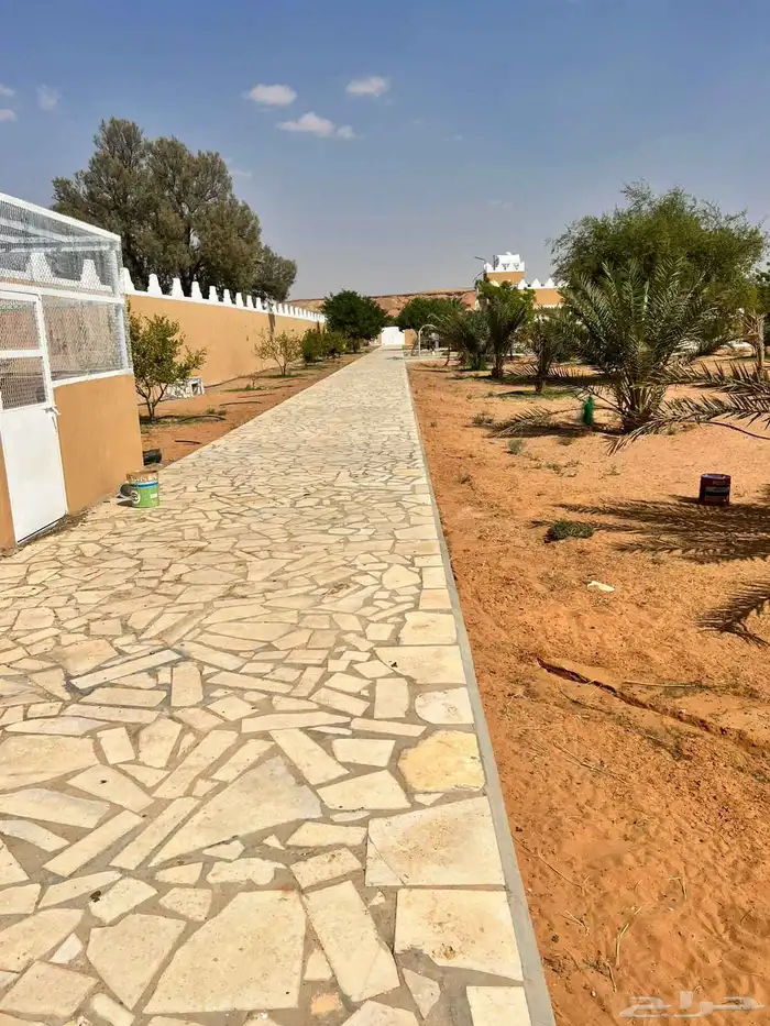 ارضيات تدبيش ممرات قنوات سيول ربراب وكلشي باعمال الحجر 7