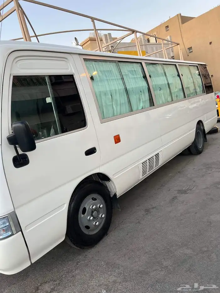 Toyota bus and HiAce 2023 and Fortuner 2025 modern model 3