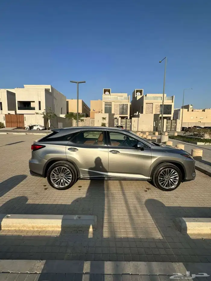 لكزس RX450h 2022 10