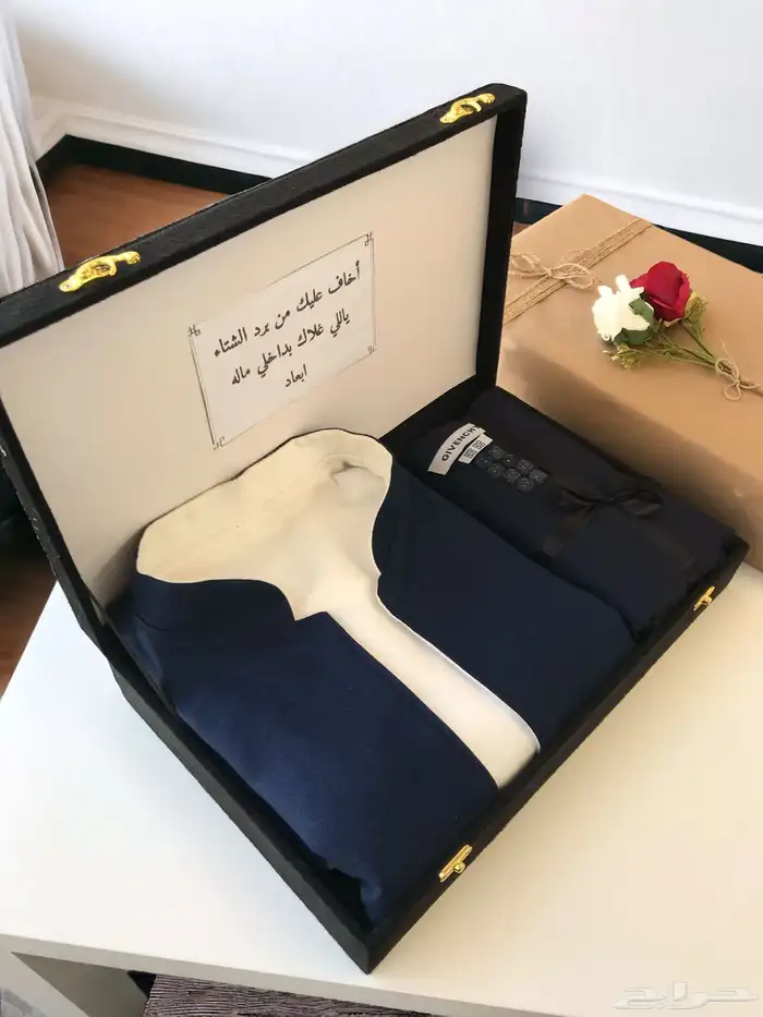 بوكس رجالي راقي للاهداء شامل التوصيل والشحن 2