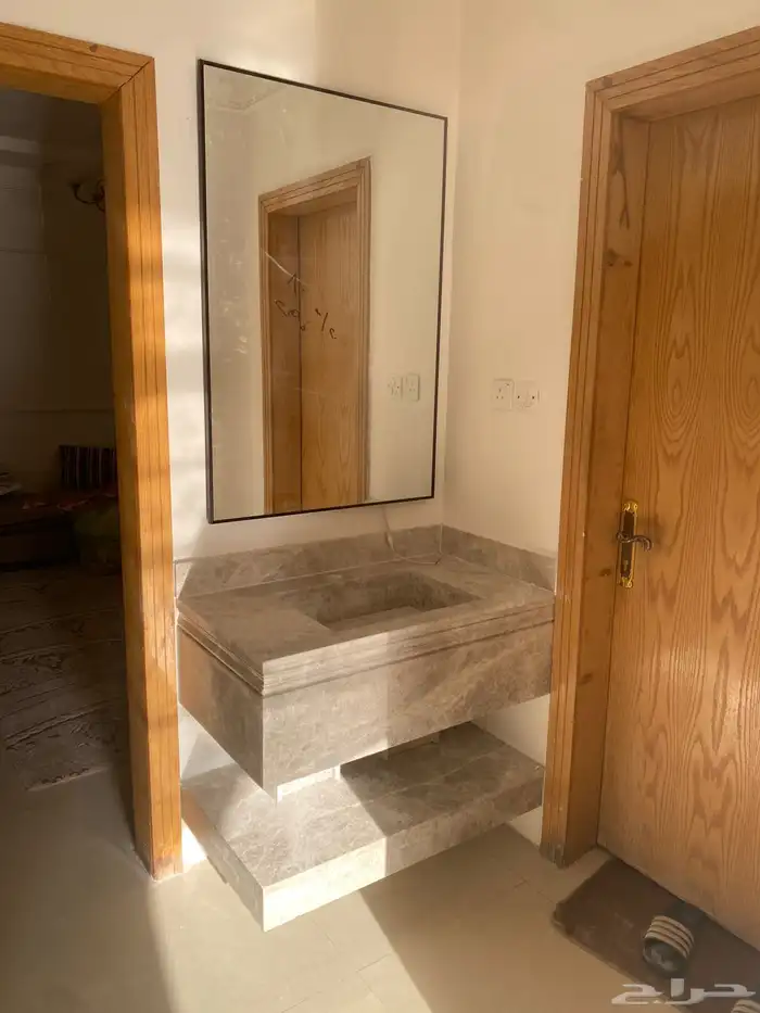 مغاسل رخام تفصيل وبورسلان جاهزه و بديل رخام علي الجدران موجو 6