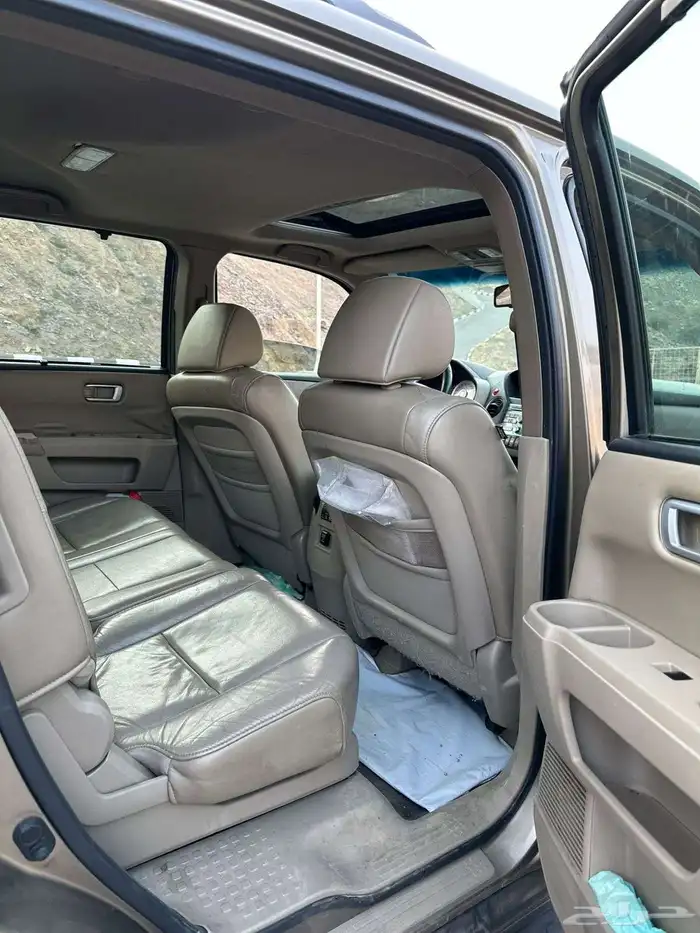 للبيع جيب هوندا بايلوت 2011 12