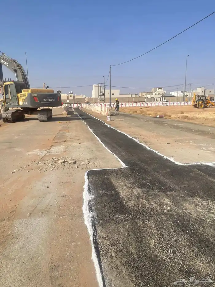 معدات اسفلت فراده رصاصه بوبكات مكنسه القصيم بريده 6