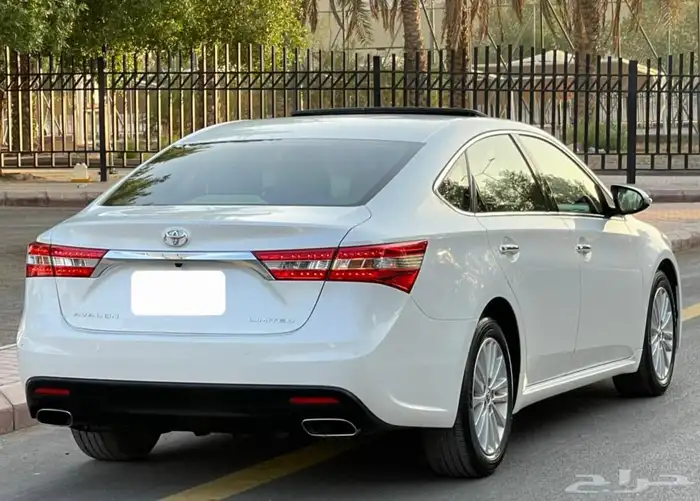 تويوتا افالون 2015Lmit فل سعودي 3