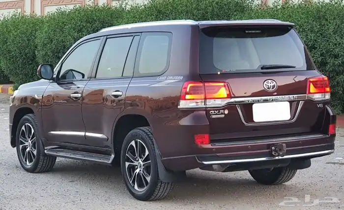 تويوتا لاندكروزر 2016 GXR فل سعودي 2