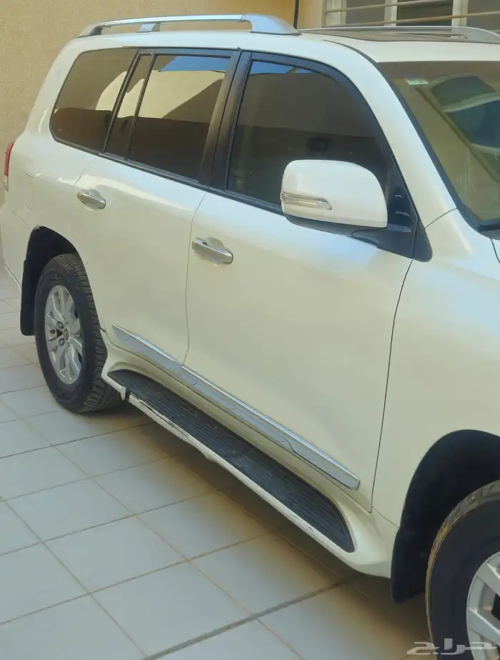 لاندكروزر 2017 GXR 6