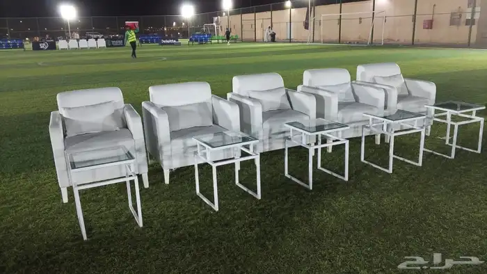 تاجير كنب وطاولات كراسي مكتبيه وطاولات 17