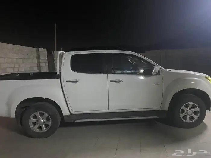 ايسوزو ديمكس مكينه 300 تيربو غمارتين موديل 2020 4