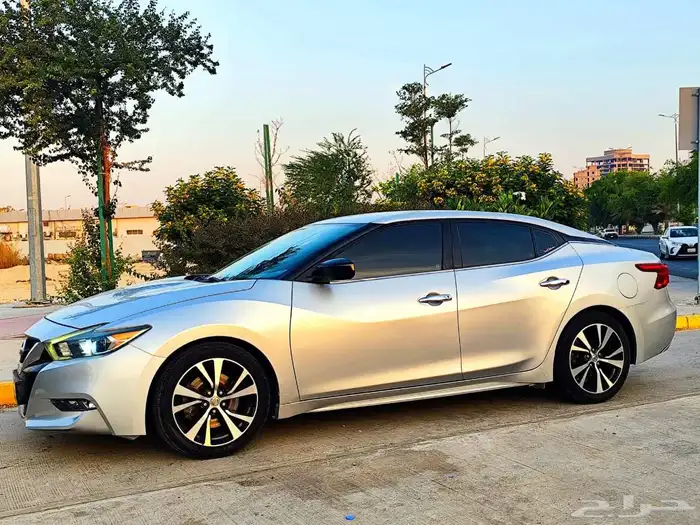 للبيع نيسان مكسيما 2018 مالك اول نظيفة بالهفوف ممشى قليل 22