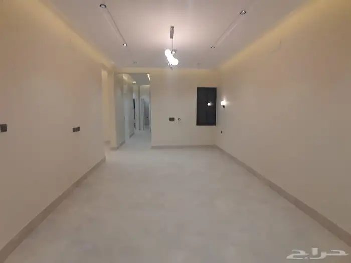 للبيع دور ثاني مع سطح مستقل المصعد شغال بسعر 520الف 9