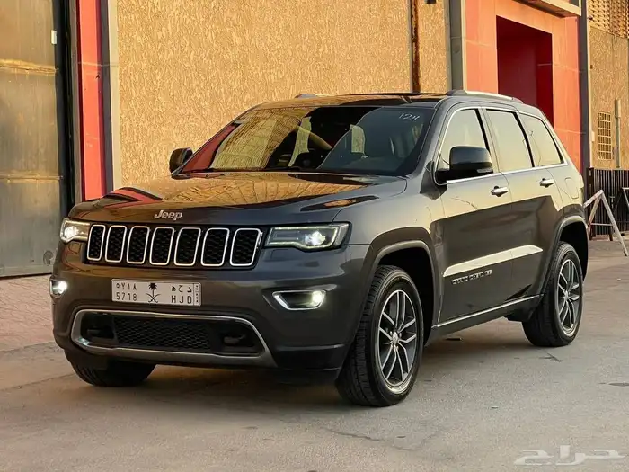 جراند شروكي ليمتد 2017 - 8 سلندر فل كامل 6