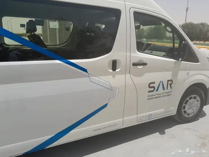 لوحات بنر فلكس ستيكر أخرف بارزة زنكور اكرليك كلادينج أسوار 26