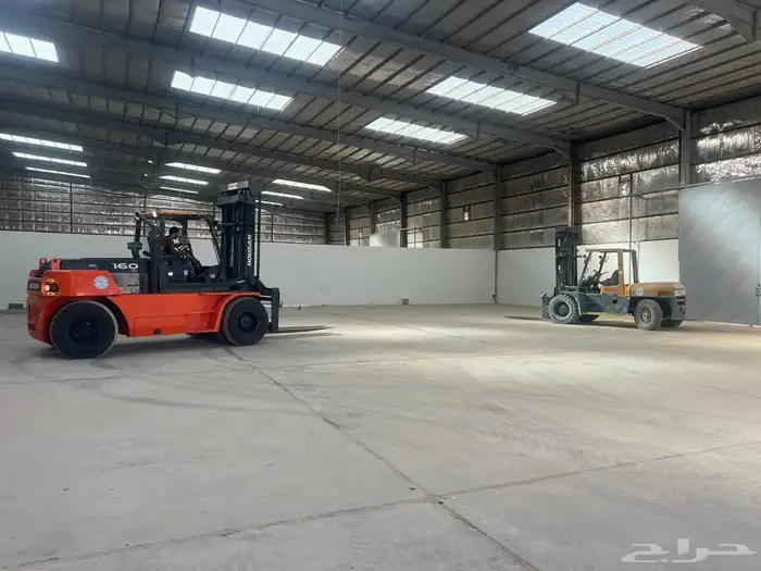 رافعه شوكه 16 و10 و7 و3 طن للايجار 2