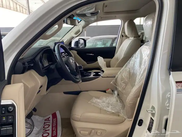 لاندكروزر جي اكس ار الساير الأصلي L5 2025 19