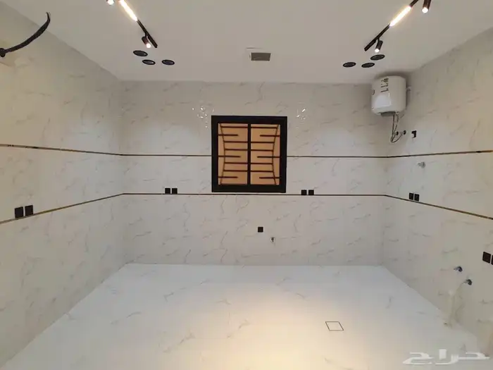 للبيع شقه دور ثاني مع سطح مستقل المصعد جاهز بسعر 550الف 11