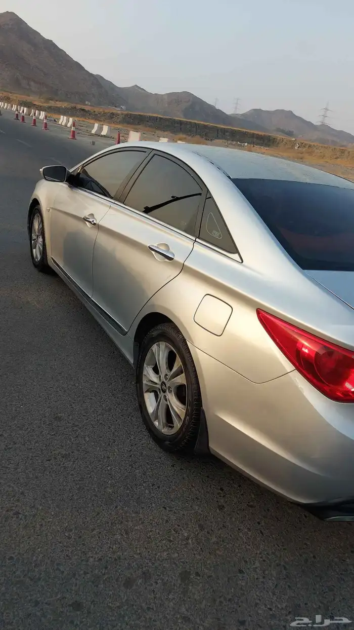 سوناتا 2011 ماتحتاج مصاريف استمارة فحص سارى 1