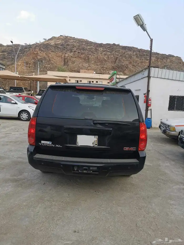يوكن GMC XL موديل 2008 6