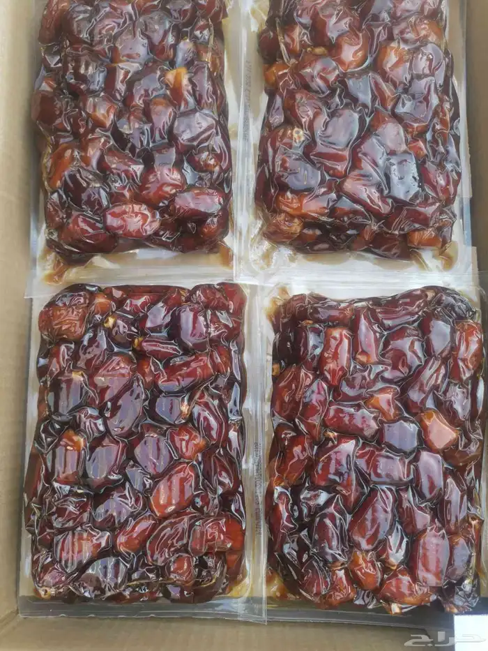 تمر منيفي كرتون 8 كيلو جديد مدة الصلاحية سنتين 0