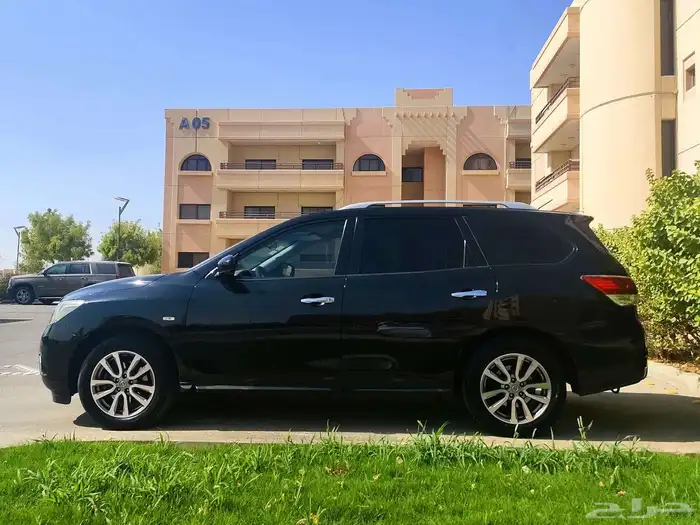 للبيع نيسان باثفيندر 2016 بحاله ممتازة بالهفوف 27