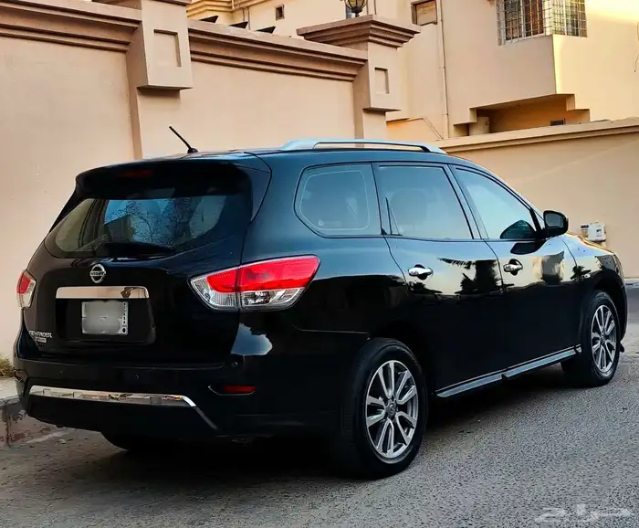 للبيع نيسان باثفيندر 2016 بحاله ممتازة بالهفوف 37