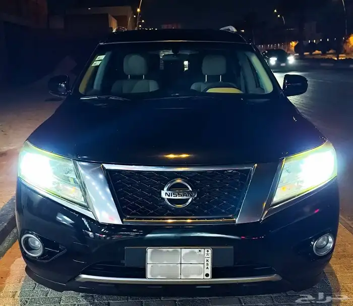 للبيع نيسان باثفيندر 2016 بحاله ممتازة بالهفوف 19