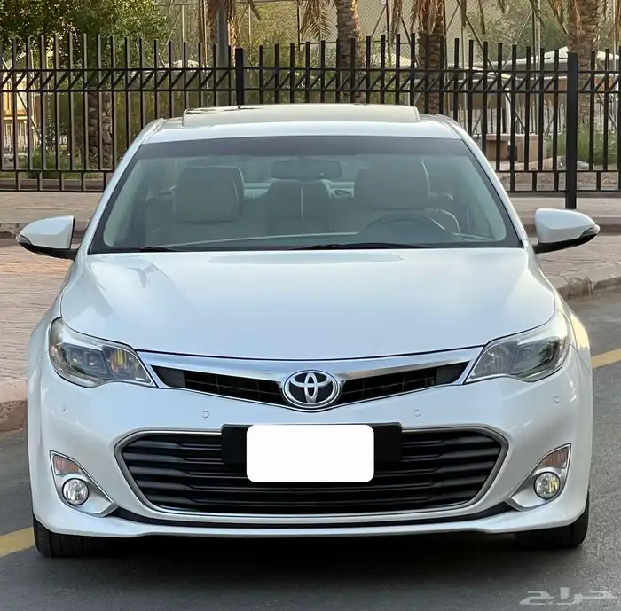 تويوتا افالون 2015Lmit فل سعودي 6
