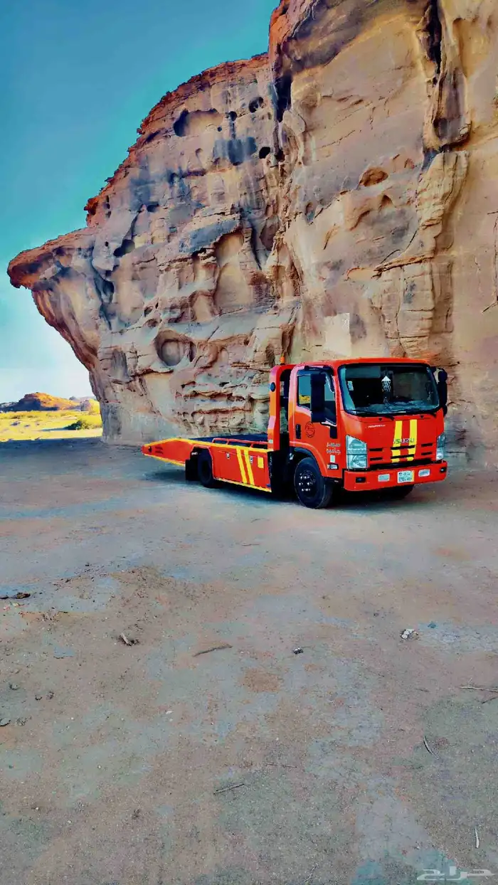 سطحة لسحب ونقل السيارات 1