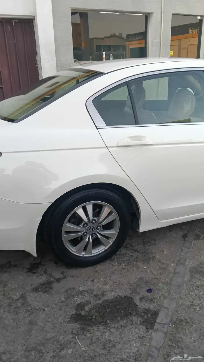 هوندا اكورد موديل 2008 اربعه سلندر. سيم 22500 9