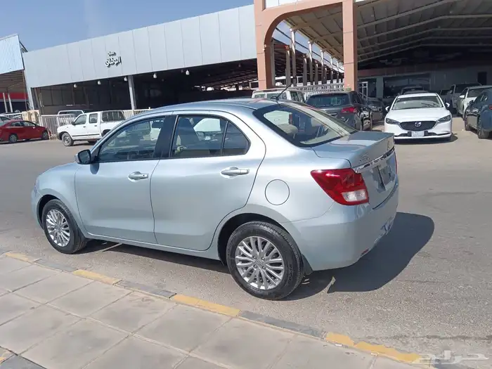 سوزوكي دزاير 2023 4