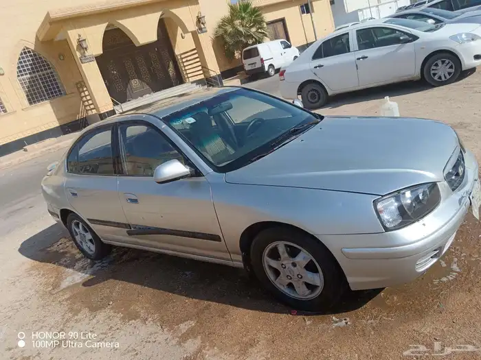 سيارة الانترا موديل 2002 6