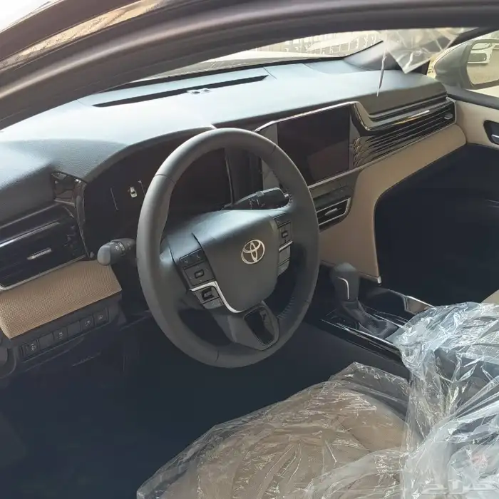 تويوتا كامرى LE موديل 2025 اصفار سعودى- نصف فل 7