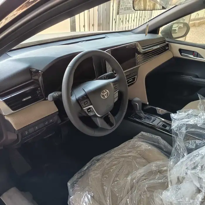 تويوتا كامرى LE موديل 2025 اصفار سعودى- نصف فل 13