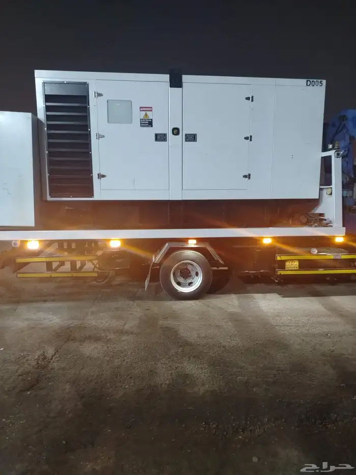 بيع  وايجار مولد كهرباء كاتم صوت ديزل   وتورلايت 2