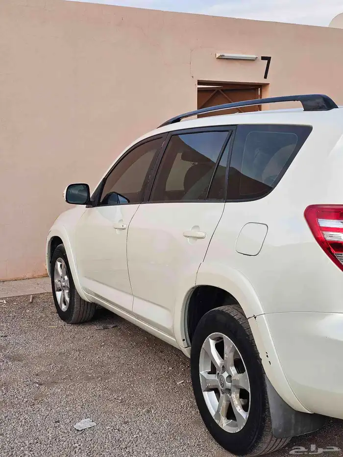 تويوتا راف فور 2011 3