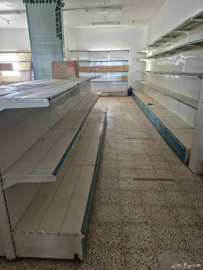 رفوف للبيع 3