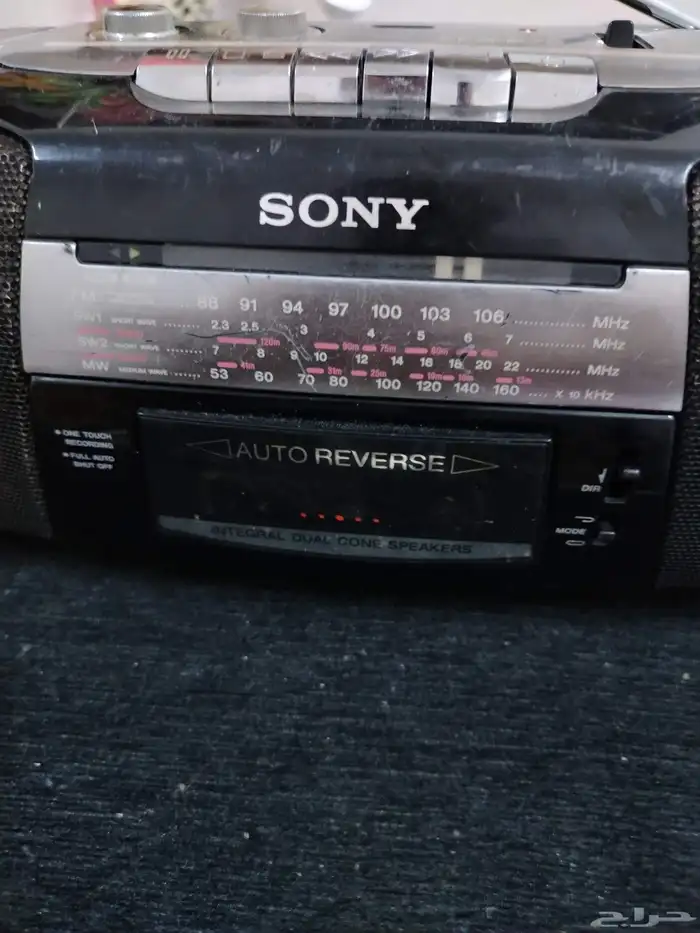 مسجل سوني قديم تراث 8