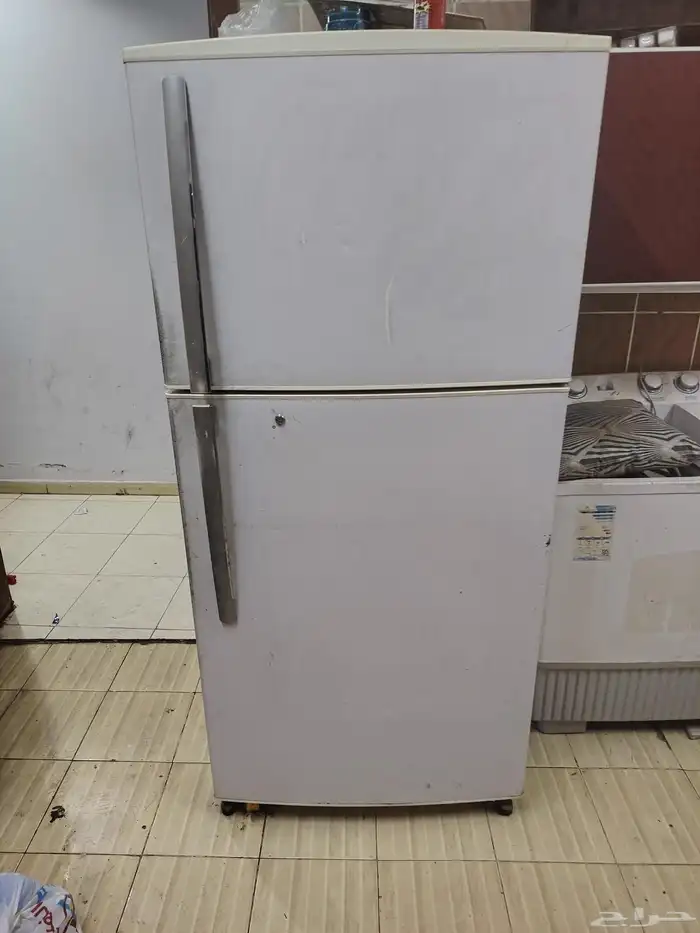 غسالة 10 كيلو وثلاجة 12 قدم وبتجاز إيطالي 5 عيون وثلاجة صغر 5