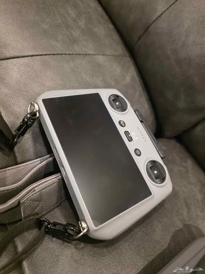 Dji air 3s شبه جديد 1