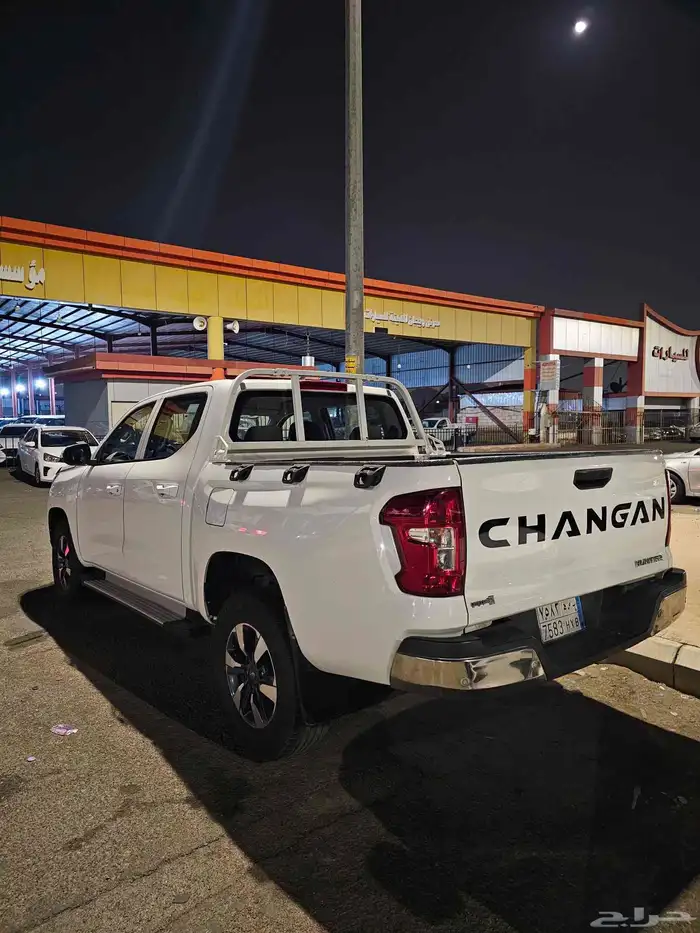 للبيع شانجان هنتر 2023 دبل ديزل السعر 47 3