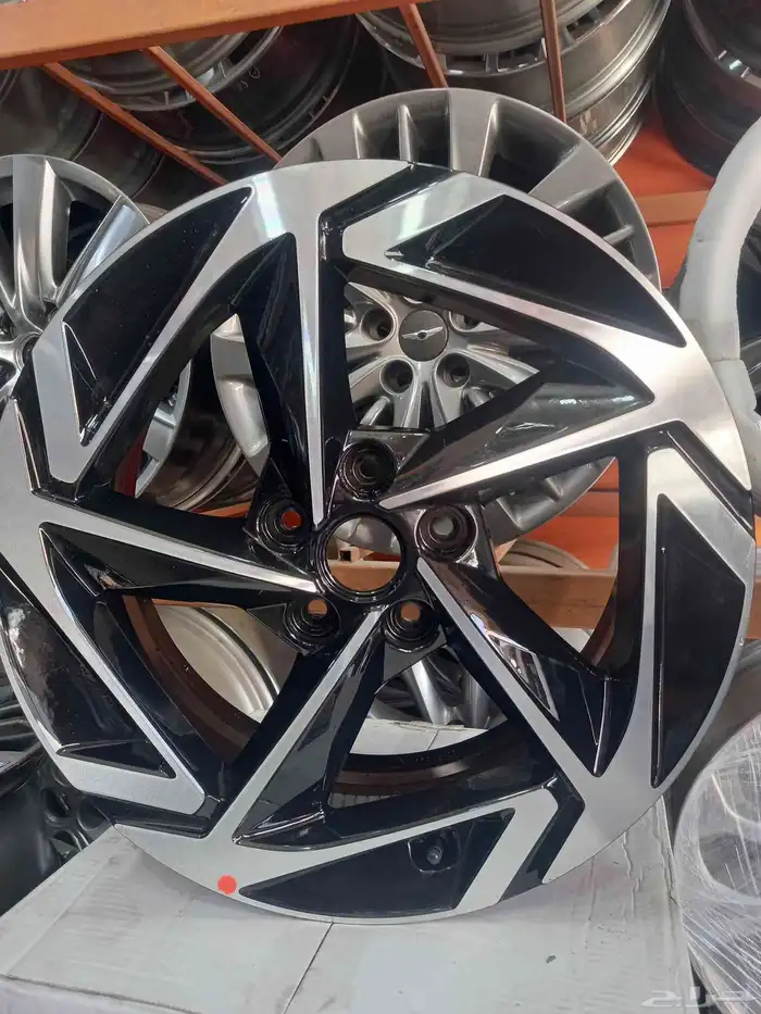 جنوط سوناتا موديل 2025 مقاس 18 اصلي وكاله 1